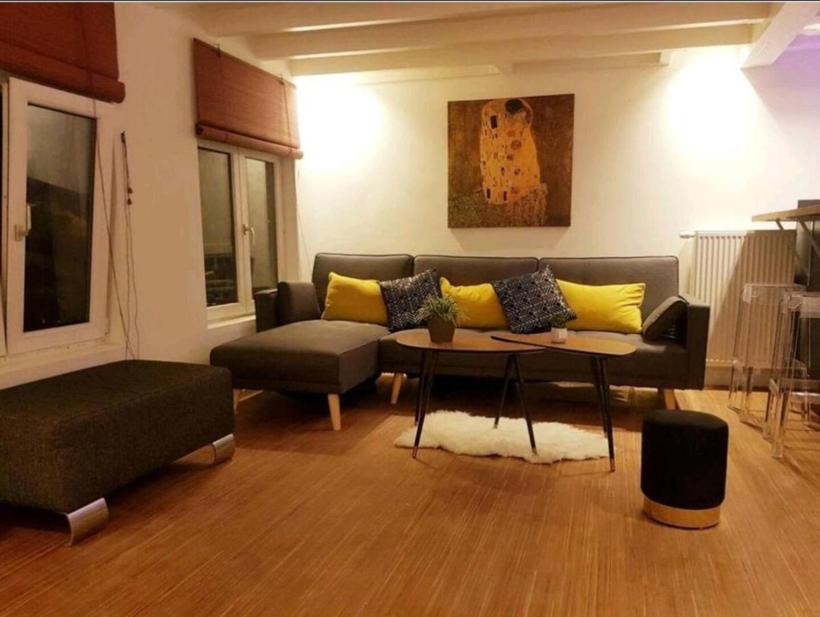 Beautiful Duplex In The Center Of Brussels Bruxelas Exterior foto